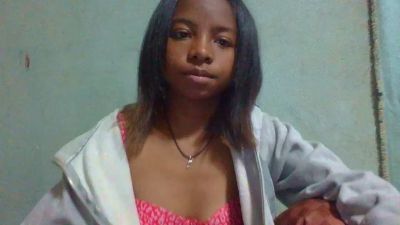 Rasoanir live cam on Cam4