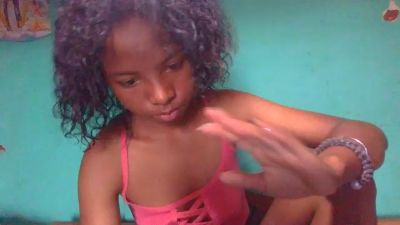 Rasoanir live cam on Cam4
