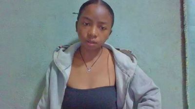 Rasoanir live cam on Cam4