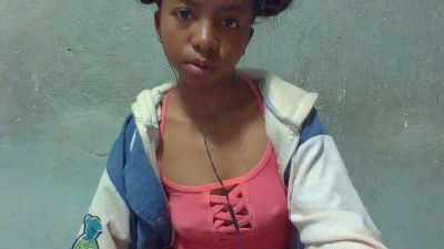 Rasoanir live cam on Cam4