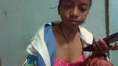Rasoanir live cam on Cam4