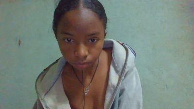 Rasoanir live cam on Cam4