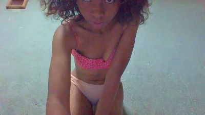 Rasoanir live cam on Cam4