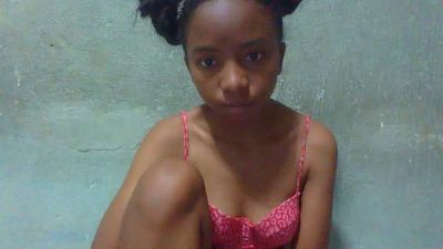 Rasoanir live cam on Cam4