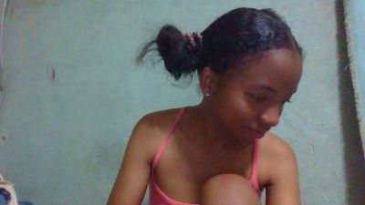 Rasoanir live cam on Cam4