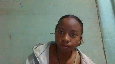 Rasoanir live cam on Cam4