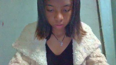 Rasoanir live cam on Cam4