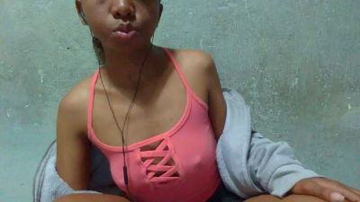 Rasoanir live cam on Cam4