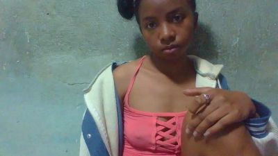 Rasoanir live cam on Cam4