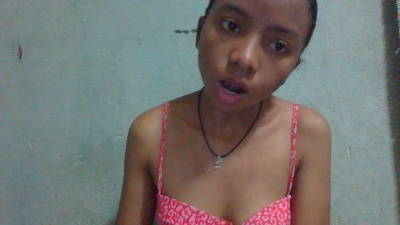 Rasoanir live cam on Cam4