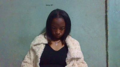 Rasoanir live cam on Cam4