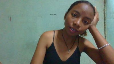 Rasoanir live cam on Cam4
