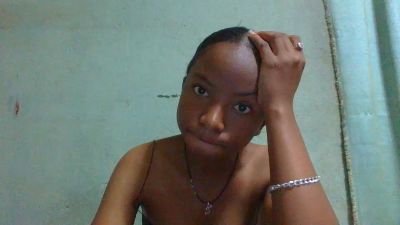 Rasoanir live cam on Cam4