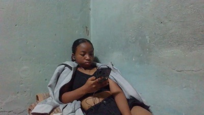 Rasoanir live cam on Cam4