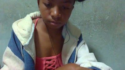 Rasoanir live cam on Cam4