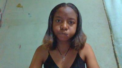 Rasoanir live cam on Cam4