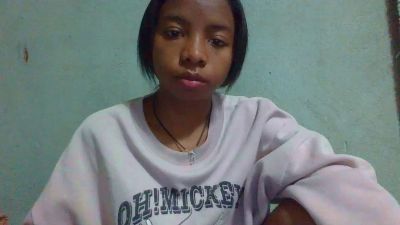Rasoanir live cam on Cam4