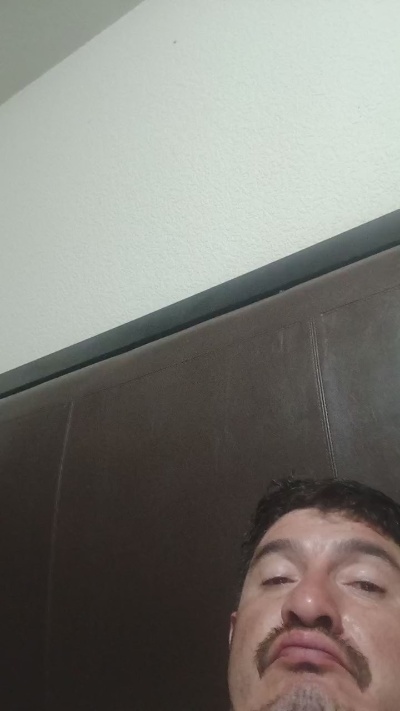 Raulinho851 live cam on Cam4