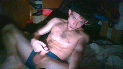 RaveisKing75 live cam on Cam4