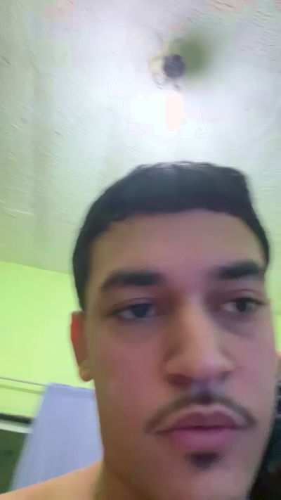 Ravel55 live cam on Cam4