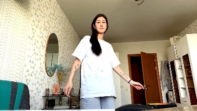 RavenIserman live cam on Cam4