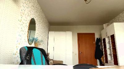 RavenIserman live cam on Cam4