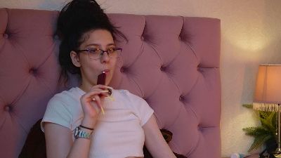 RavenMelody live cam on Cam4