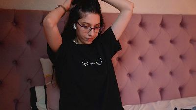 RavenMelody live cam on Cam4