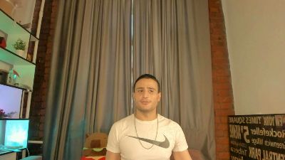 RavenMoss live cam on Cam4