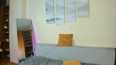 RavenPetal live cam on Cam4