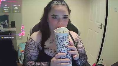RavenRose live cam on Cam4