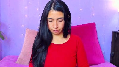 Ravenpurple live cam on Cam4