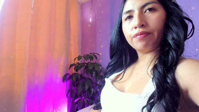 Ravenpurple live cam on Cam4