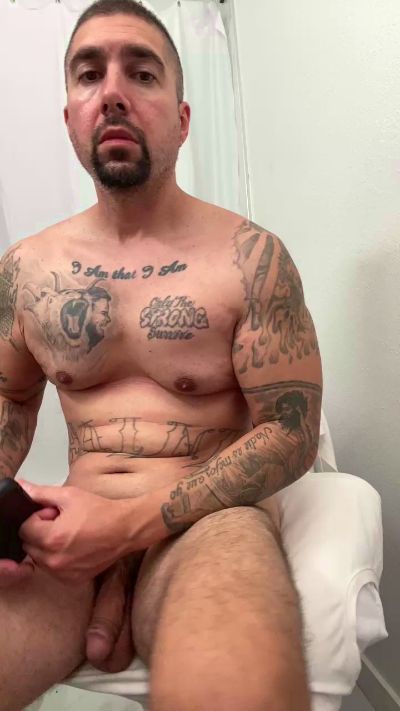 Rawhard9 live cam on Cam4