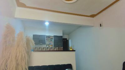 Raxela_Sweets live cam on Cam4