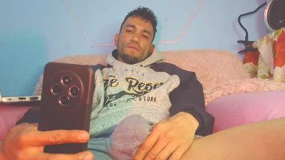 Rayanking live cam on Cam4