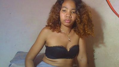 Rayda live cam on Cam4