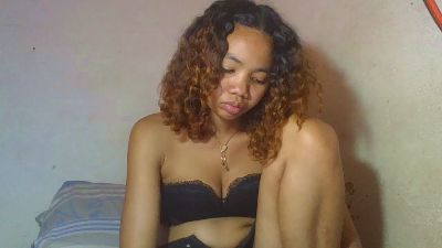 Rayda live cam on Cam4