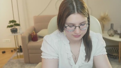 RaynaTorgersen live cam on Cam4
