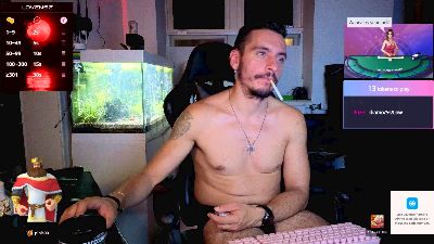 Rayzel_White live cam on Cam4