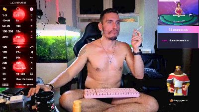 Rayzel_White live cam on Cam4