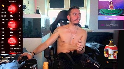 Rayzel_White live cam on Cam4