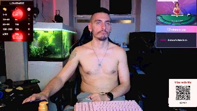 Rayzel_White live cam on Cam4