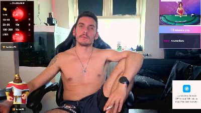 Rayzel_White live cam on Cam4