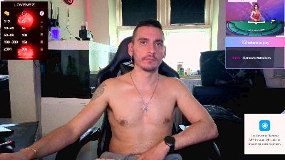 Rayzel_White live cam on Cam4