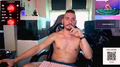 Rayzel_White live cam on Cam4