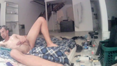 Ready2party88 live cam on Cam4