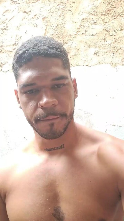 RealCriadoRio live cam on Cam4