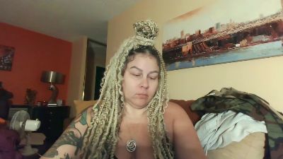 RealHomewrecker live cam on Cam4