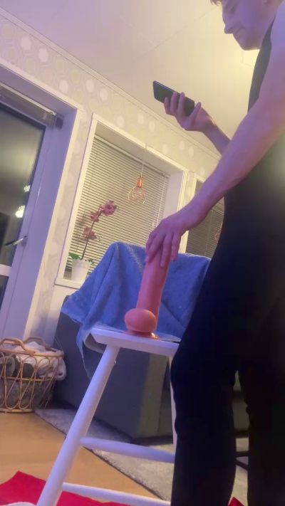 RealJDEPW live cam on Cam4